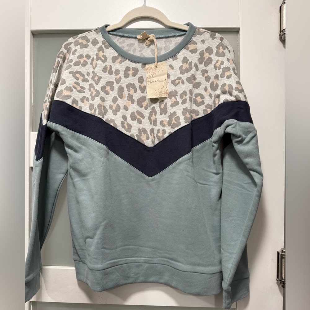 Hem & Thread Blue and White Knit Top